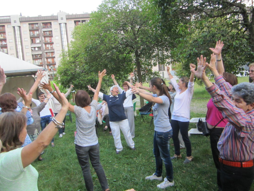 Yoga della Risata L'Orto delle Arti 2 